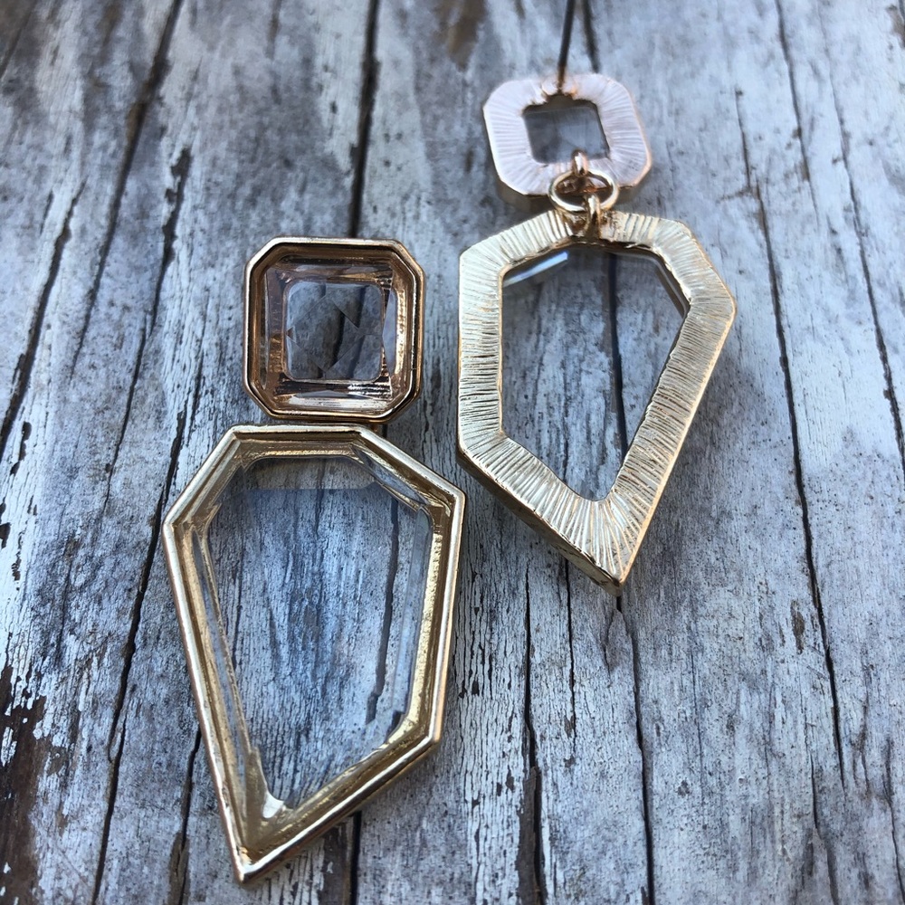 Crystal Drop Earrings! - Picture 4 of 4